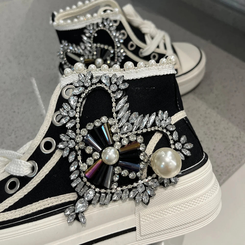 Women Black Sneakers Heart Shape Rhinestone Big Pearl Luxury Design Round Toe High Top Lace-up Girls Canvas Shoes Very Cool