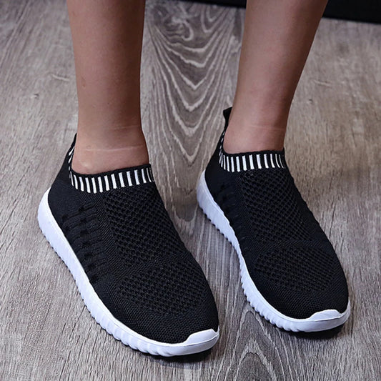 Autumn Knitting Platform Sneakers Women Fashion Striped Slip-On Sports Shoes Ladies Breathable Non-Slip Flat Heel Sneaker Shoes