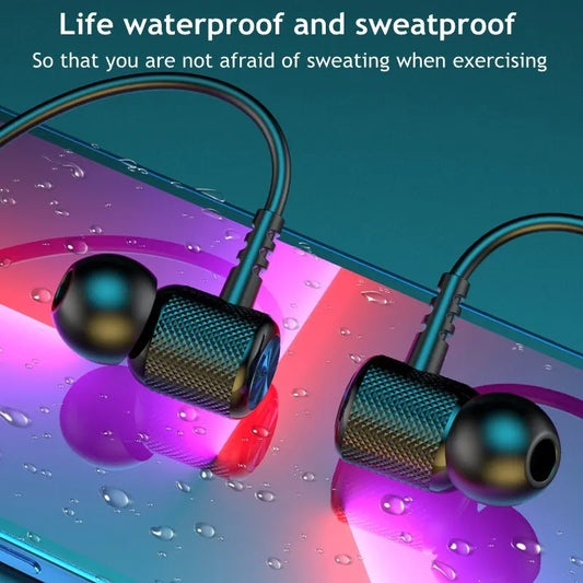 سماعات لاسلكية بلوتوث 5.0: تصميم عنق قابل للطي، جودة صوت عالية، مقاومة للماء ومغناطيسية